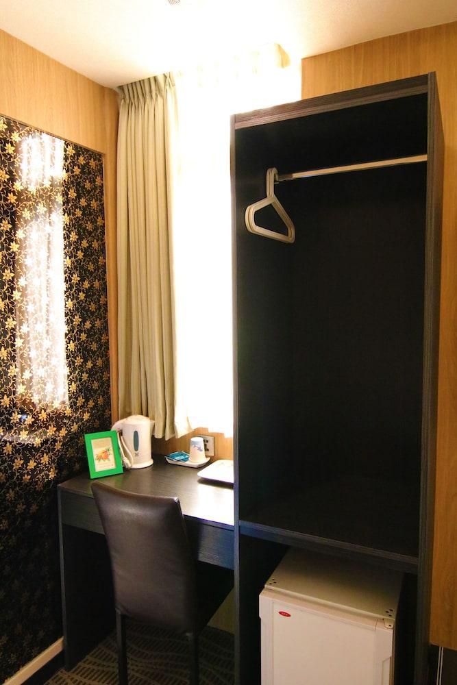 Ximen 101 - S Hotel Тайпей Екстериор снимка