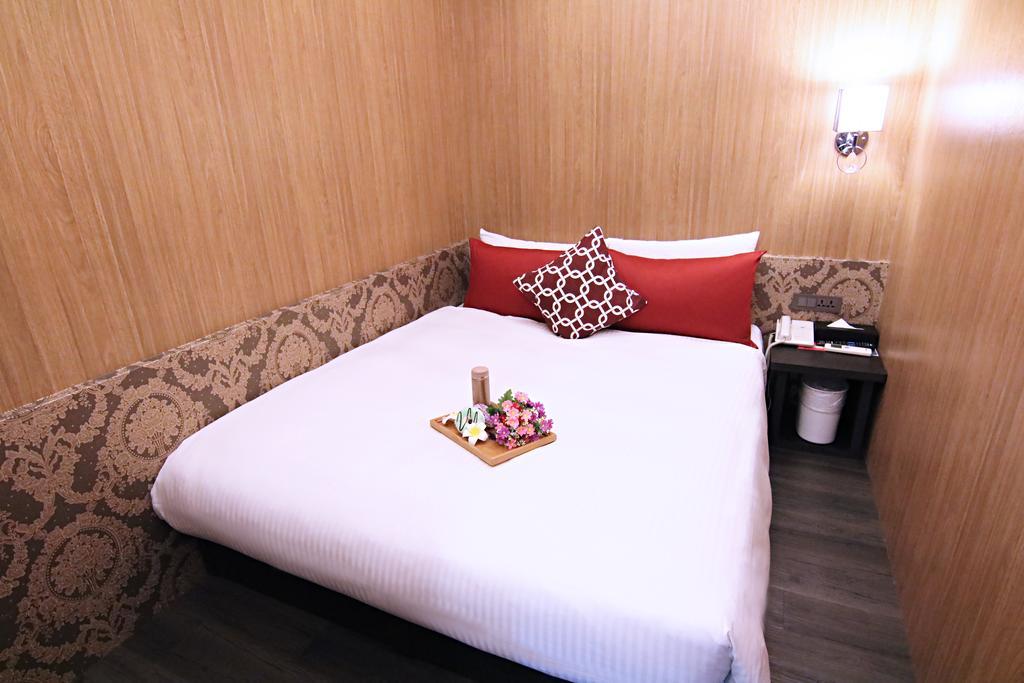 Ximen 101 - S Hotel Тайпей Екстериор снимка