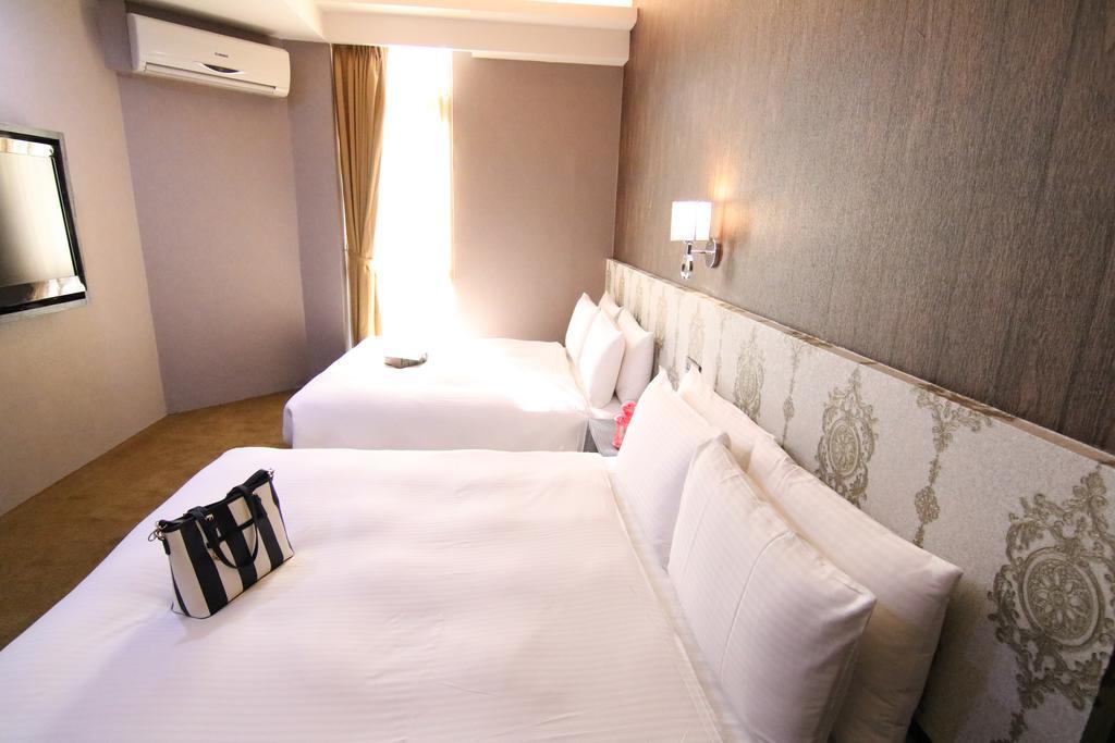 Ximen 101 - S Hotel Тайпей Екстериор снимка