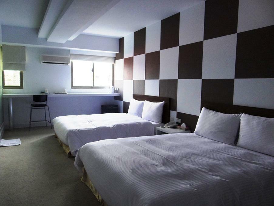 Ximen 101 - S Hotel Тайпей Екстериор снимка