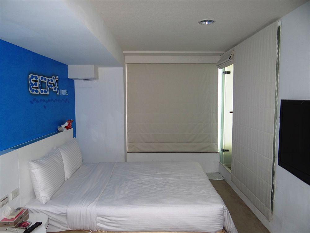 Ximen 101 - S Hotel Тайпей Екстериор снимка