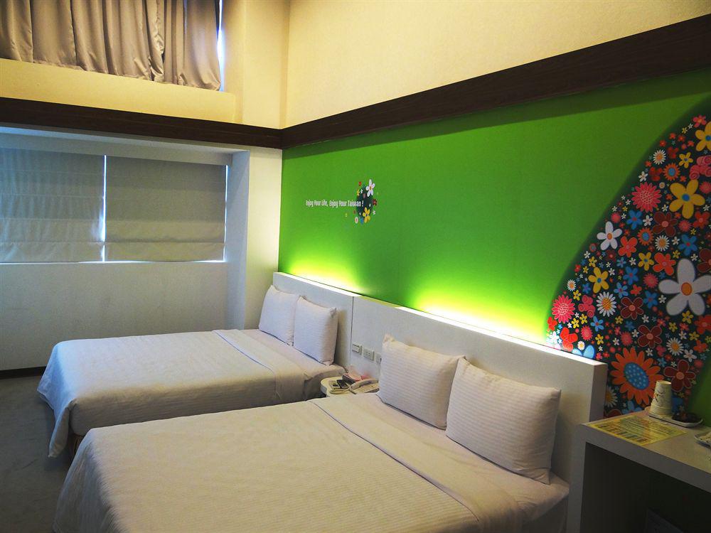 Ximen 101 - S Hotel Тайпей Екстериор снимка